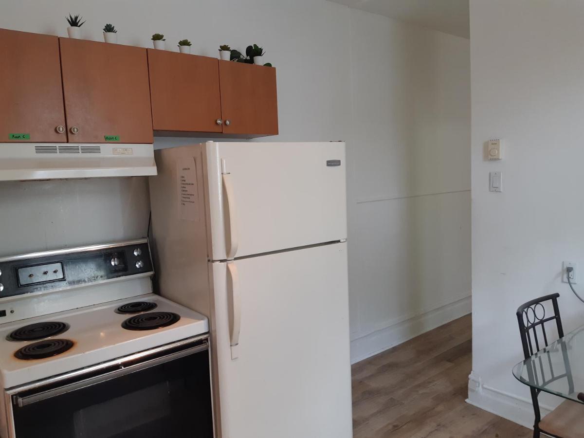 Tv + Netflix / High Speed Internet / Room C Montreal Exterior foto